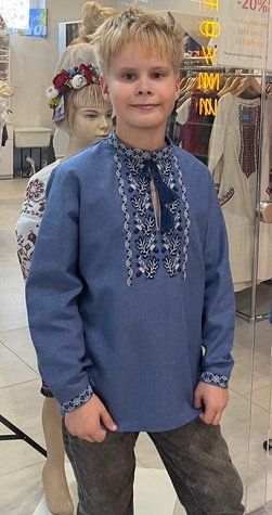 Boy&rsquo;s embroidered shirt &ldquo;Dubky&rdquo; in denim blue with navy embroidery