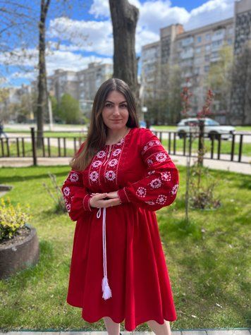 Шарм - жіноча сукня червона